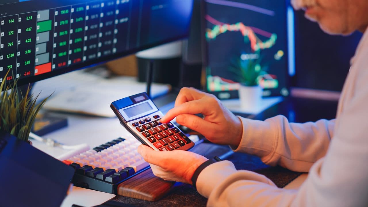 Predictive Analytics for Hotel Pricing: The 2026 Guide to AI Revenue Forecasting